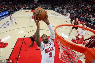 队管理层中 队管理层中