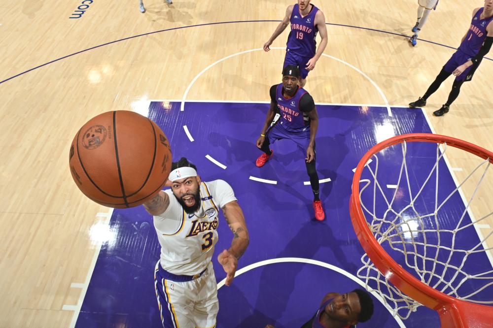 次触球都极 次触球都极