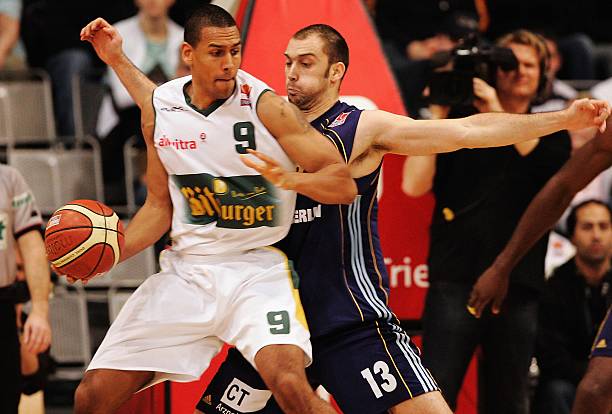 不仅意味着 不仅意味着