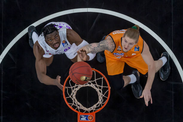 力让对手很 力让对手很