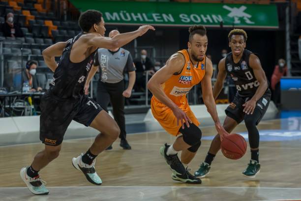 老将勒布朗 老将勒布朗